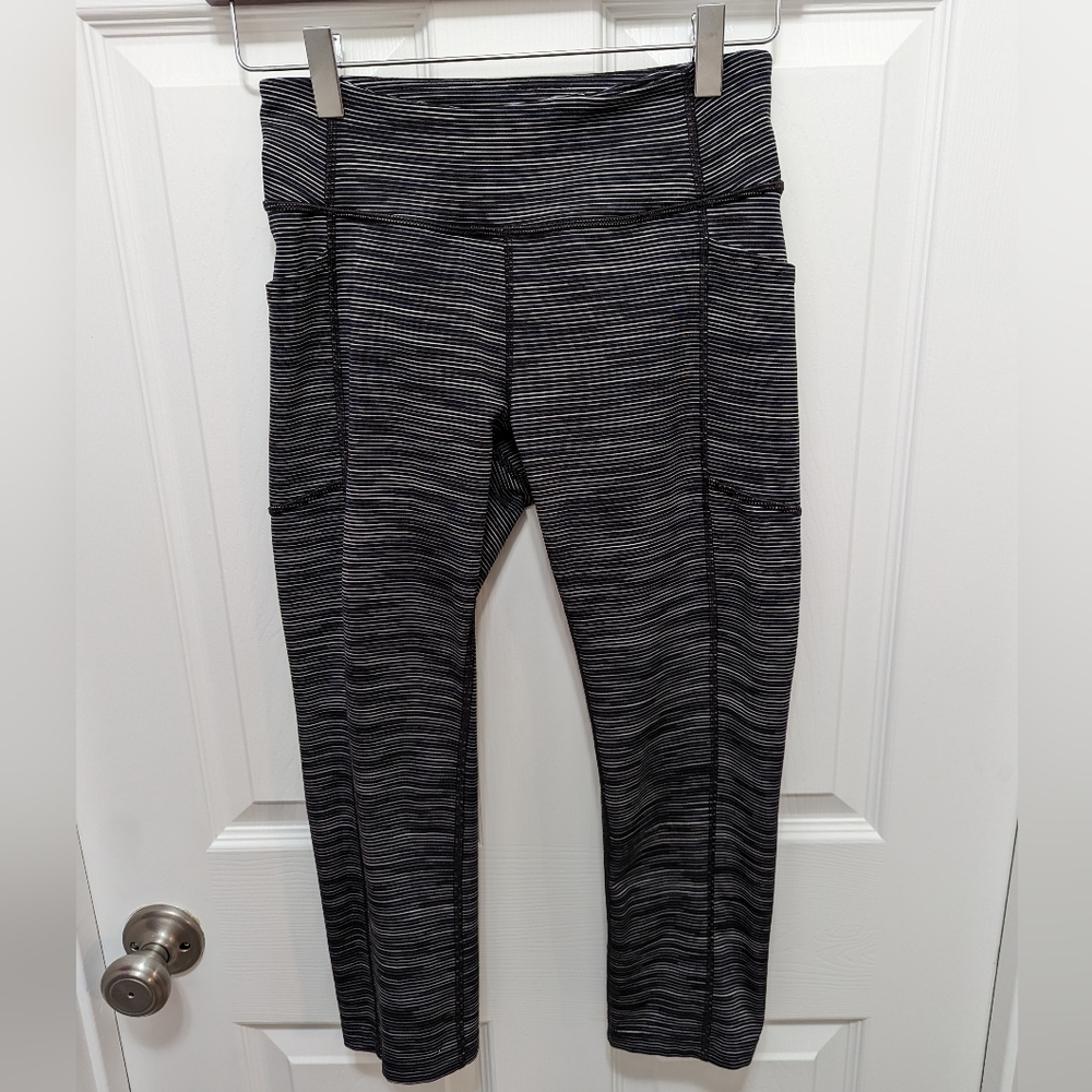 Tek Gear Capri Length Leggings Black with Grey Stripes